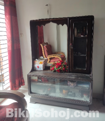 কড়াই কাঠের মজবুত ড্রেসিং টেবিল
